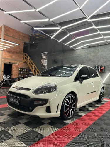 Fiat Punto Blackmotion 1.8 Flex 16V 5P. 2015