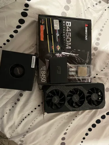 PC GAMER - Roda tudo