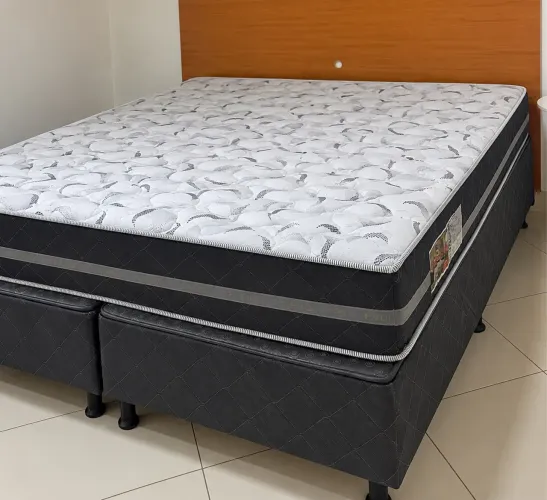 Cama king size