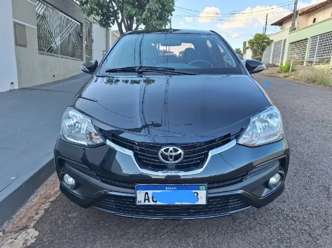 Toyota Etios Platinum 1.5 Flex 16V 4P Aut. 2018