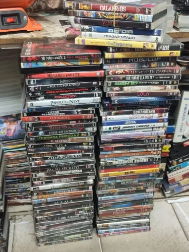 Lote de filmes Reservado