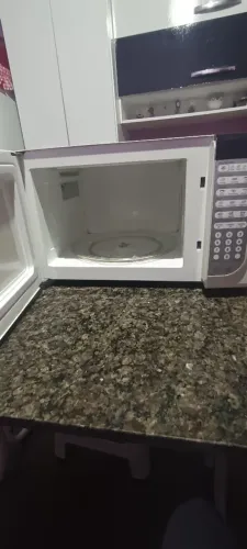 Micro-ondas Electrolux usado - funcionando perfeitamente