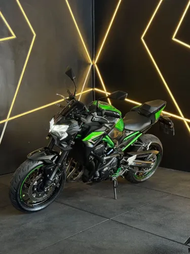 Kawazaki Z 900 2022