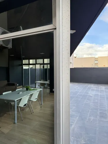 ALUGO SALA MOBILIADA NA AV. GETÚLIO VARGAS
