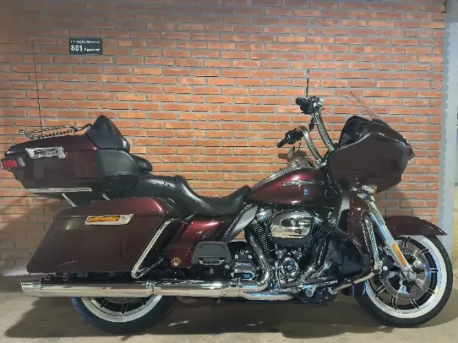 HARLEY-DAVIDSON ROAD GLIDE ULTRA