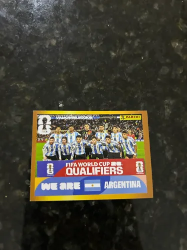 KIT 5 Figurinhas Copa 2026 PERFILADA MC avulsa borda dourada Mcdonalds