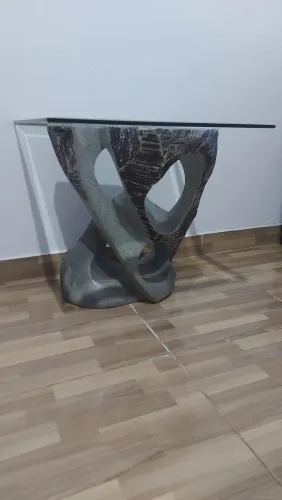 Mesa de canto de granito