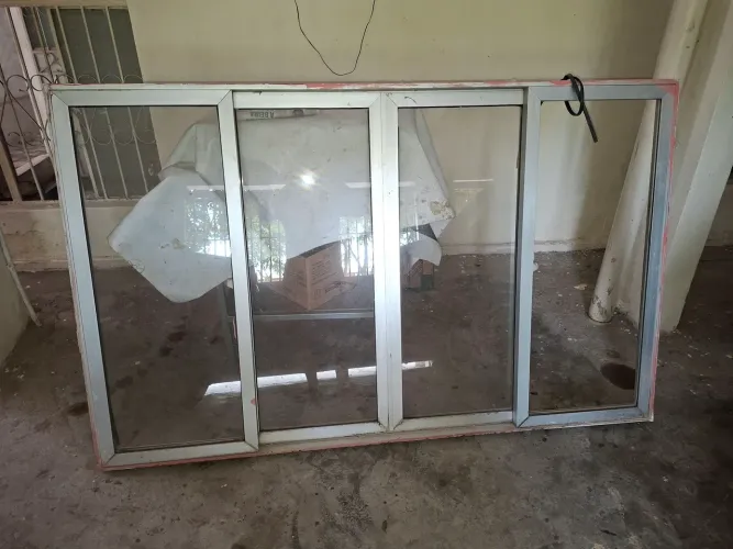 Janela Alumínio 184x113cm