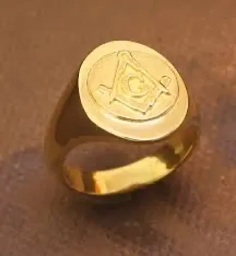 Anel Maçonaria Fechado Ouro 18 Kilates Alto Relevo Peso 14 Gramas Topo 18 mm