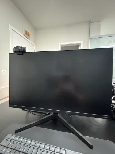 Monitor Samsung T350 27" (Painel IPS / 75Hz)
