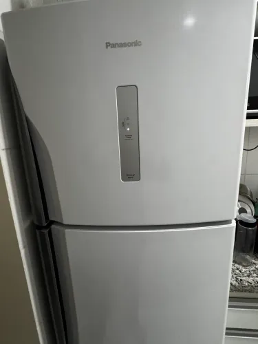 Geladeira PANASONIC 387L 220v