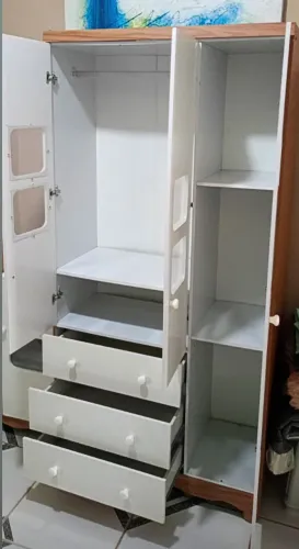 Guarda-roupa