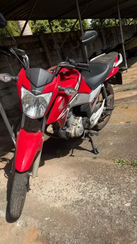 Titan 160