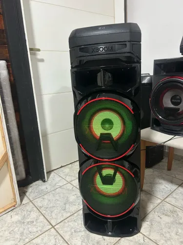 Caixa de som XBOOM LG