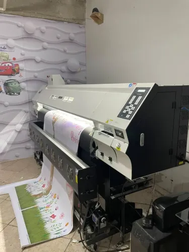 Plotter de Impressão de grande Formato ORIC com 2 cabeças i3200 rodando top