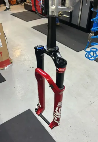 Suspensão Rockshox Pike DJ 100mm Red novíssima com nota