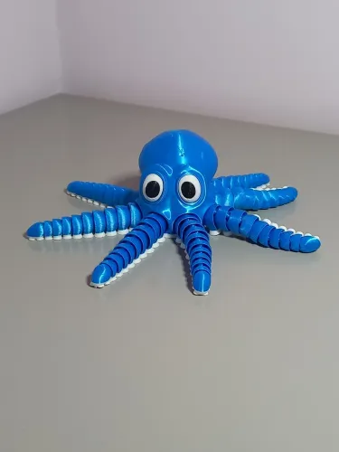 Polvo articulável em PLA