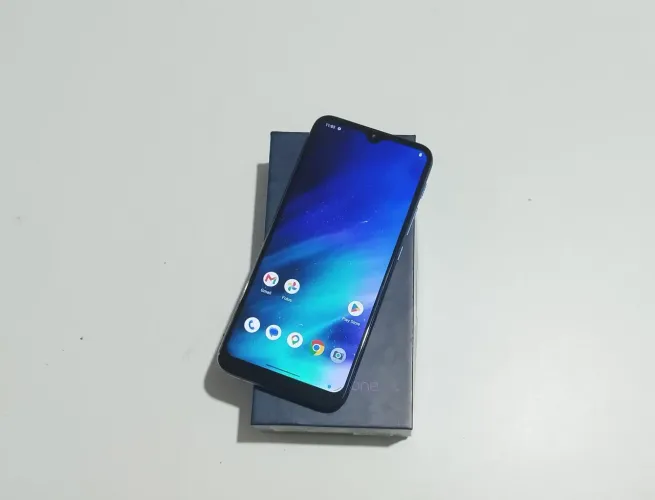Celular Motorola one fusion, tela original,128gb,com caixa