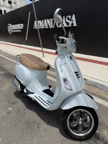 Vespa Piaggio - um ícone de design italiano
