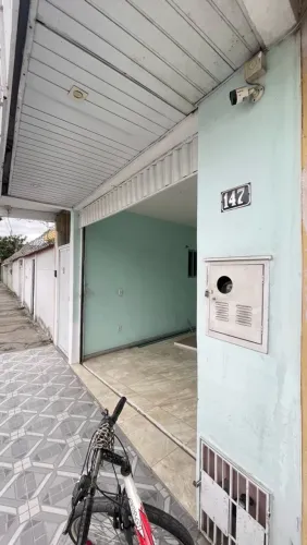 Loja com banheiro no centro de Nilópolis 800,00