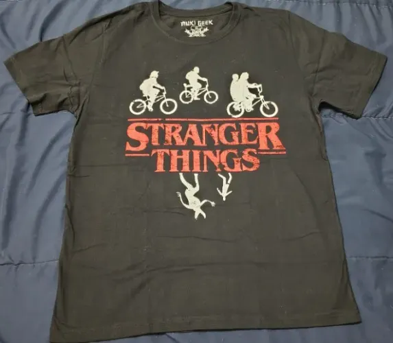 Camisa Stranger Things | Preta | Tamanho G