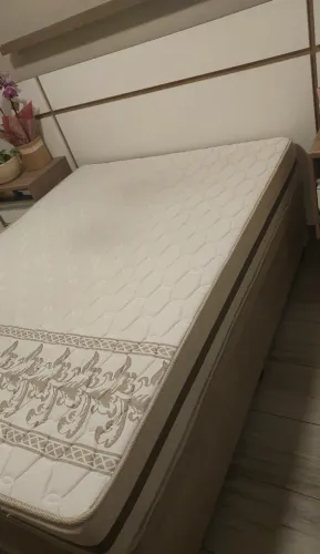 Colchão de casal Gazin com Molas Flora capacidade para até 110kg por pessoa.