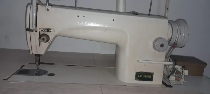 Vende-se máquina de costura industrial