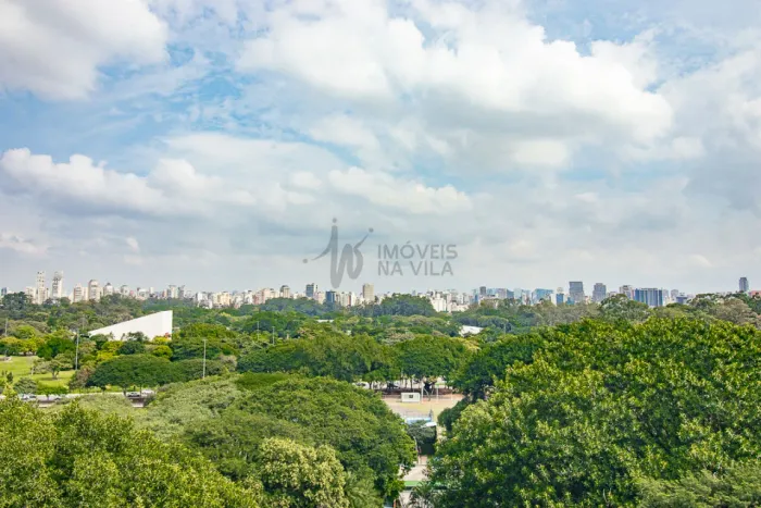 Apartamento na Rua Curitiba com vista definitiva para o Parque Ibirapuera