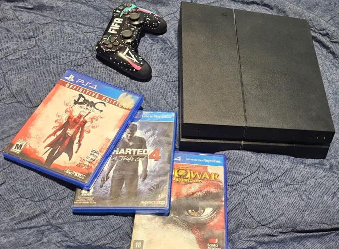 Play station Ps 4 Fat + manete + 3 jogos