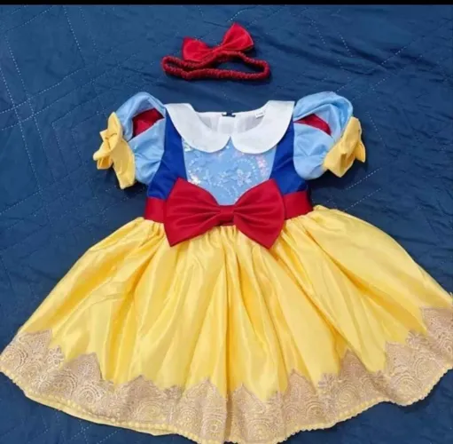 Vestido + tiara Branca de Neve