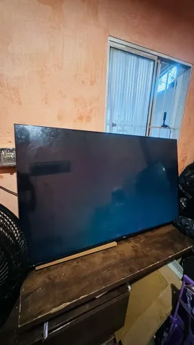 TV Roku 43? com defeito - Liga e tem som - Para conserto/peças