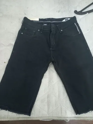 Bermuda Vans Nova