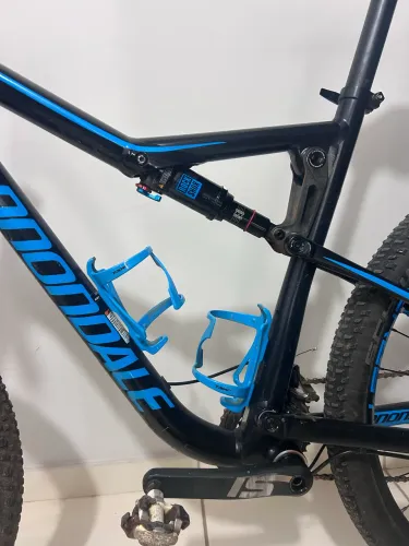Bike Cannondale Left