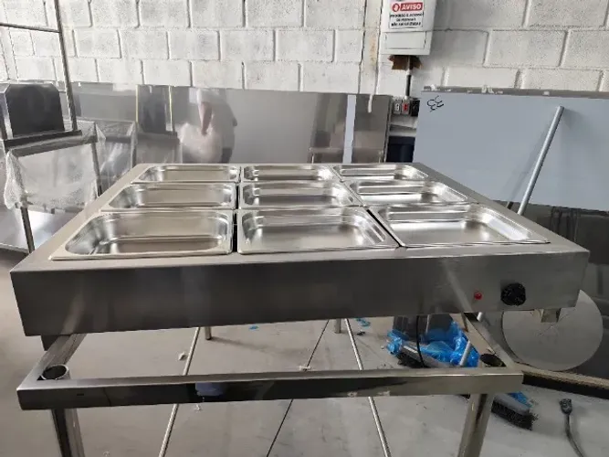 Buffet self service pista fria para 10 GNs 1/2