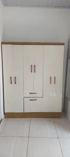 Guarda roupa