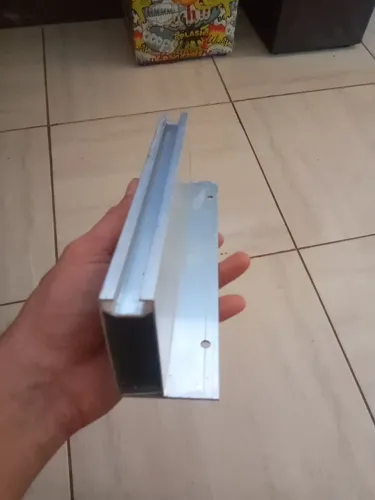 Vendo 23 Mini trilho suporte de placa solar! Valor R$ 150.
