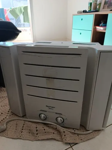 Ar Condicionado de Janela Springer Midea 7.500 BTUs Frio Mecânico 220V (Valor negociável)