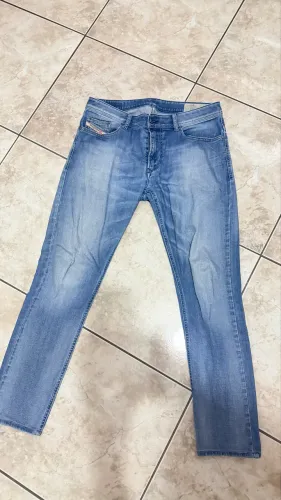 Calça jeans diesel