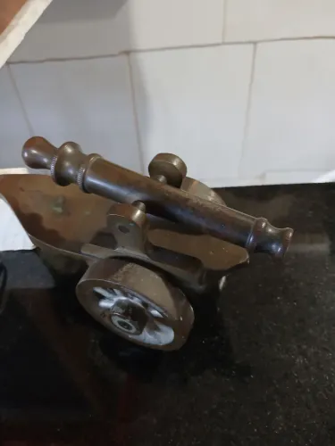Canhão de bronze