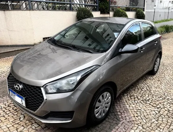 Hyundai HB20 Unique 1.0 Flex 12V Mec. 2019