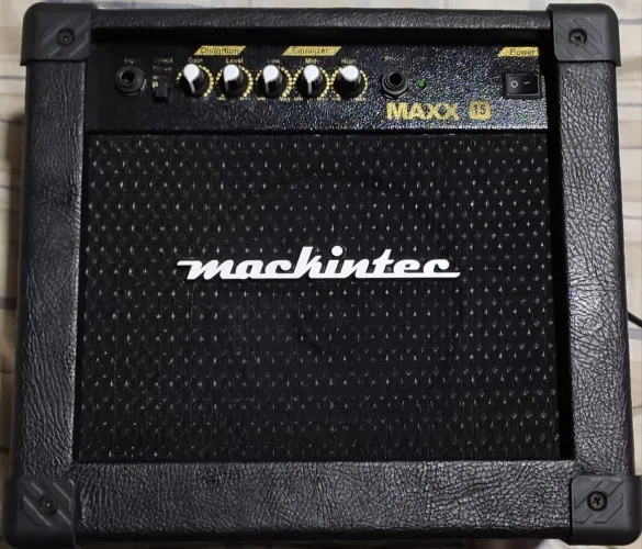 Cubo para guitarra Mackintec MAXX 15 Color