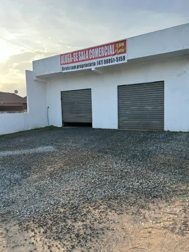 Sala Comercial / Galpão 144m² - Ponto de Ouro na Rua Minas Gerais!