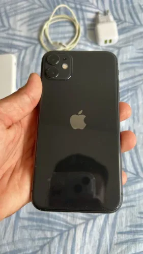 iPhone 11
