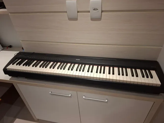 Piano Digital Yamaha P85
