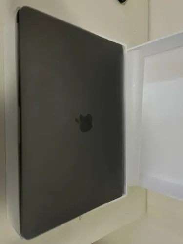 MacBook Air M1 256GB 8GB - Estado de Novo | 94% Bateria | Caixa + Capa .