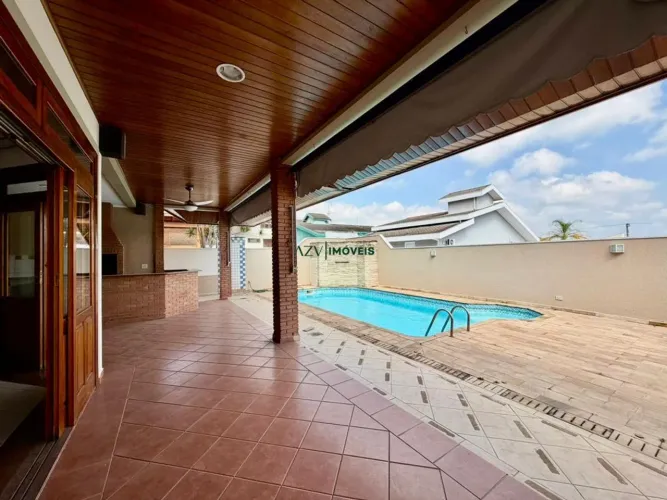Casa à venda no condomínio Jardim das Colinas - SJC - SP.