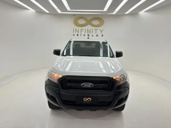 Ford Ranger XL 2.2 4X4 CS Diesel Mec. 2023