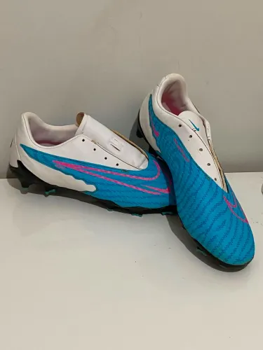 Chuteira de campo nike phantom T 38