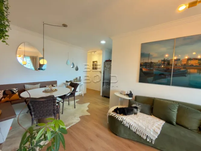 Apartamento 2 dormitórios semimobiliado