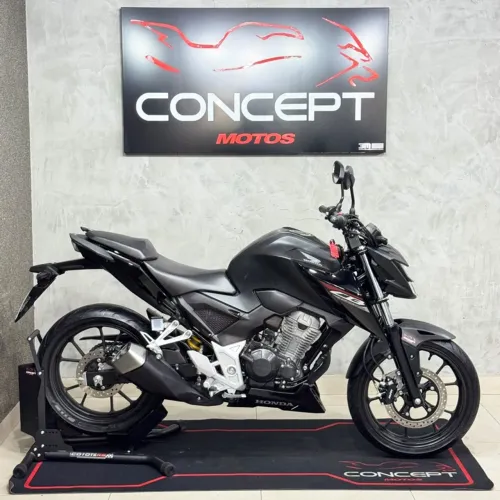 Honda CB 300F Twister 300 cc